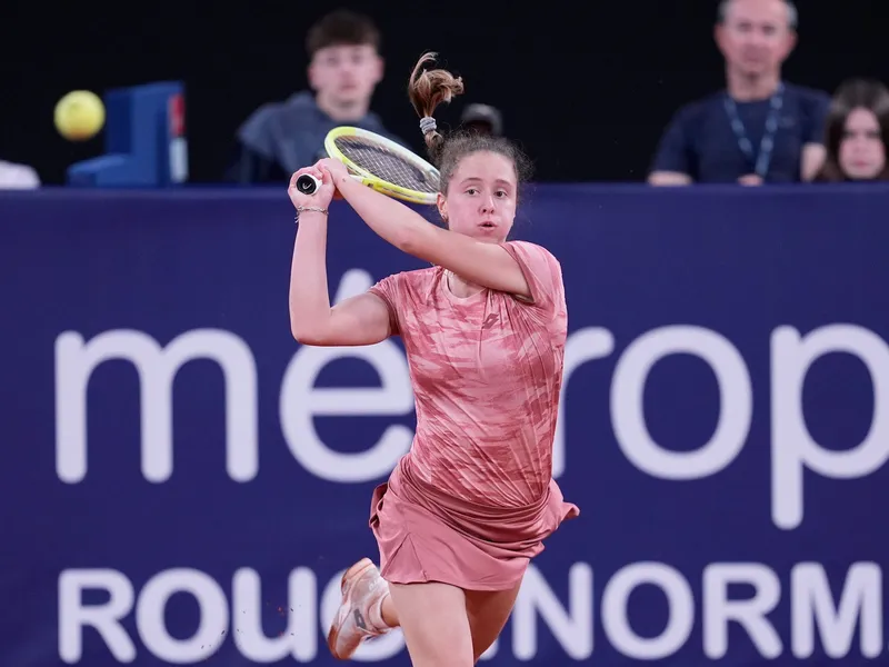 WTA 250 Rouen 2026 Veronika Podrez Sigue Sorprendiendo Y Est En wta-250-rouen-2026-veronika-podrez-sigue-sorprendiendo-y-est-en