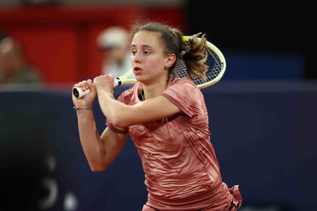Veronika Podrez Sue a Despierta Y Buscar Su Primera Final WTA En Rouen veronika-podrez-sue-a-despierta-y-buscar-su-primera-final-wta-en-rouen